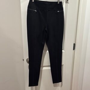 Aqua Black Pants size Medium NWOT